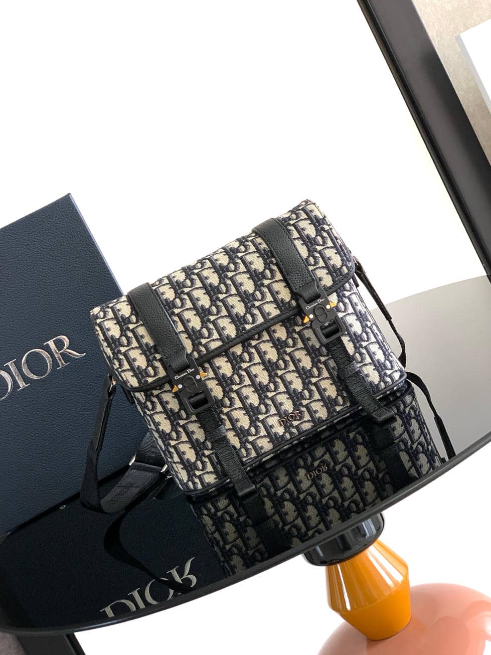 00120 Dior Man Bag